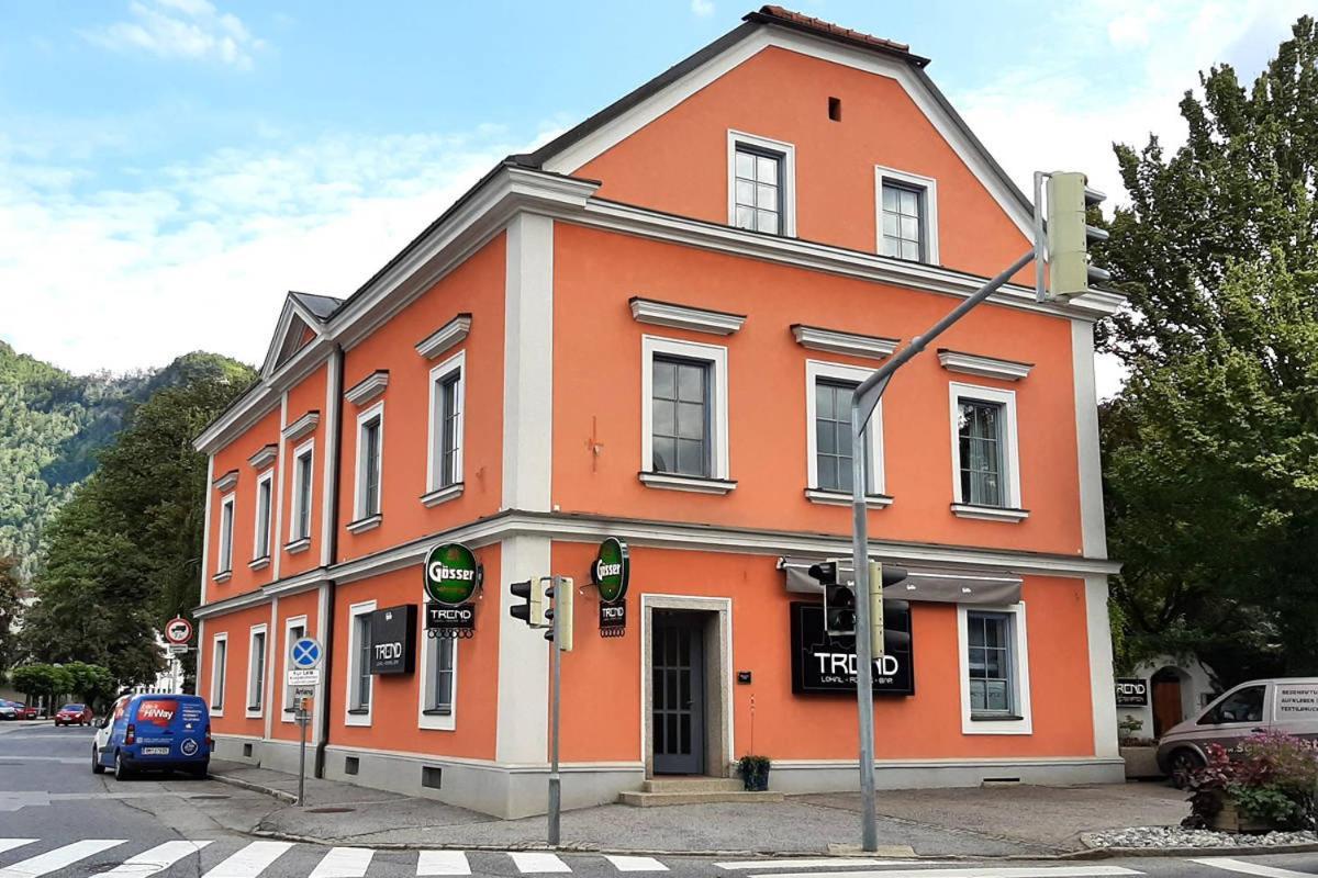 Trend Lokal-Rooms-Bar Frohnleiten Exterior photo